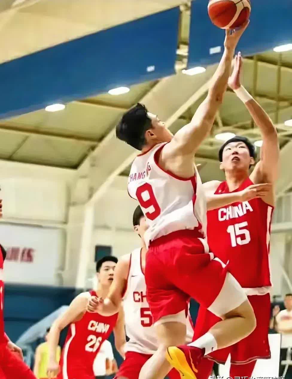球队赛季初步热身赛取得胜利，信心爆棚